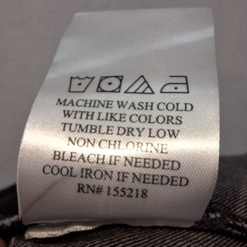 Wildfang Shirt Womens‎ Large Black Essential Denim Boxy Top  Distressed Raw Hem - Picture 9 of 9